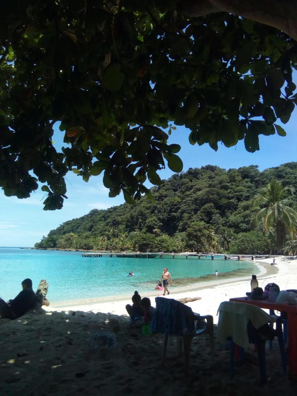 Hostal Capurganá Buitenkant foto